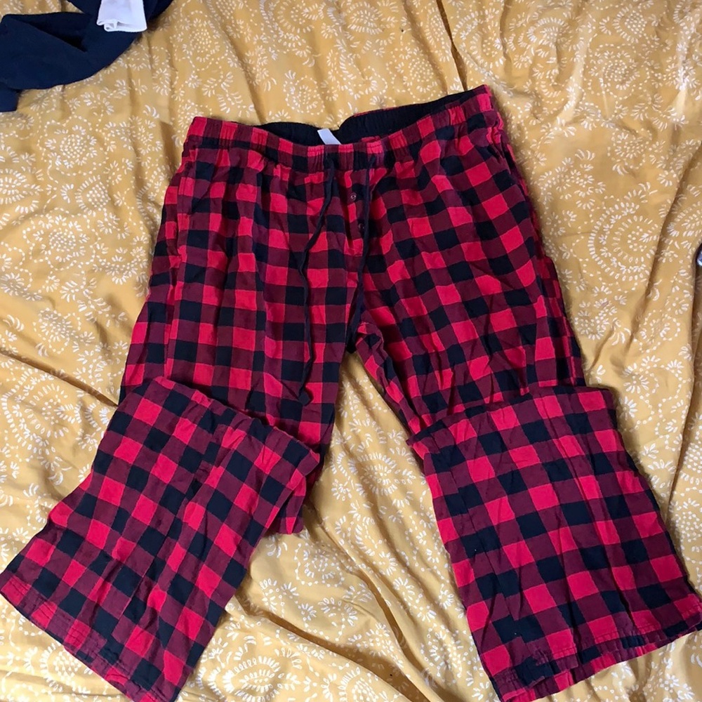 Plaid pajamas/ sweatpants by Gilligan & O’Malley